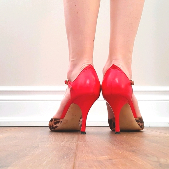 Comme Il Faut Red Leather Heels - Picture 2 of 6